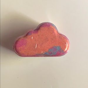 Fragrant Jewels bath bomb